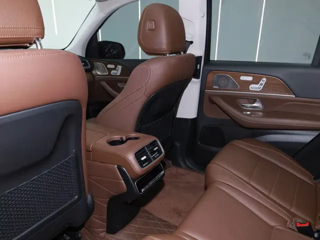 Mercedes-Benz GLE-Class — Фото автомобиля 13