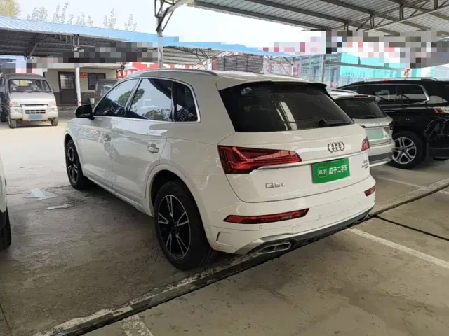 Audi Q5L — Фото автомобиля 4