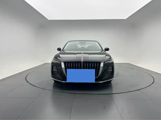 Hongqi H5 — Фото автомобиля 2