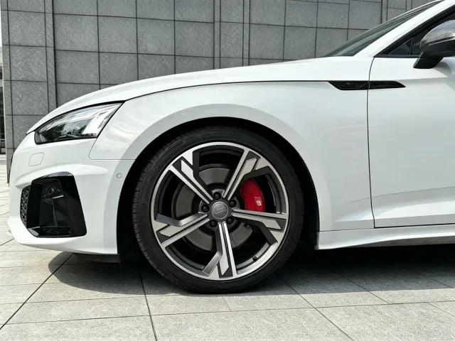 Audi Audi A5 (Import) 2022 Sportback 45 TFSI quattro Premium Dynamic — Фото автомобиля 15