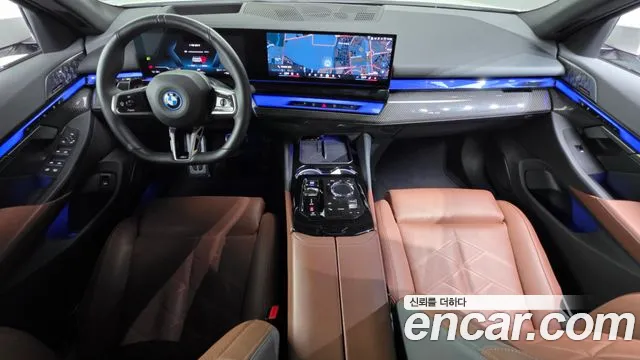 BMW i5 G60 — Фото автомобиля 10