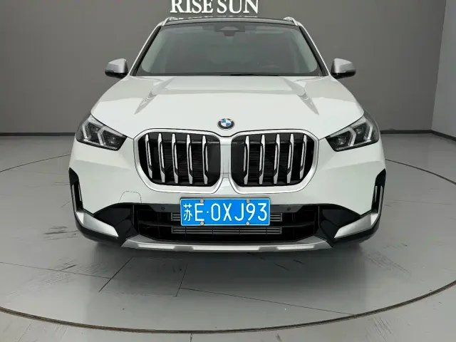 BMW X1 — Фото автомобиля 8