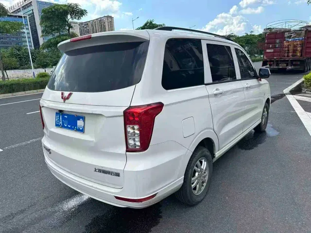 Wuling Motors Wuling Hongguang 2021 1.5L Facelift S Comfort Electric Power Steering LAR — Фото автомобиля 7