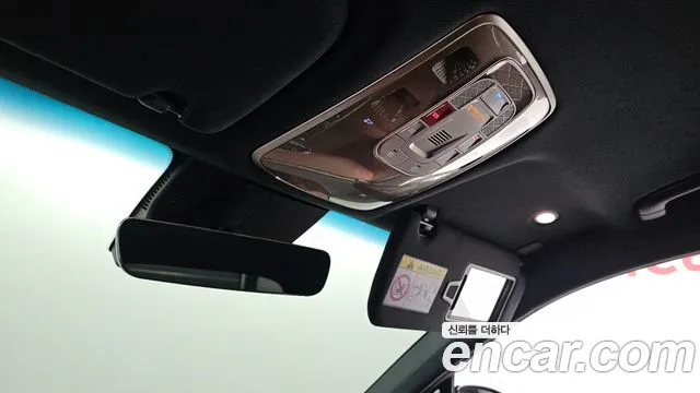 Genesis GV70 2.5T Бензин AWD — Фото автомобиля 15