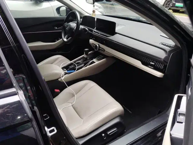 Honda Accord — Фото автомобиля 8
