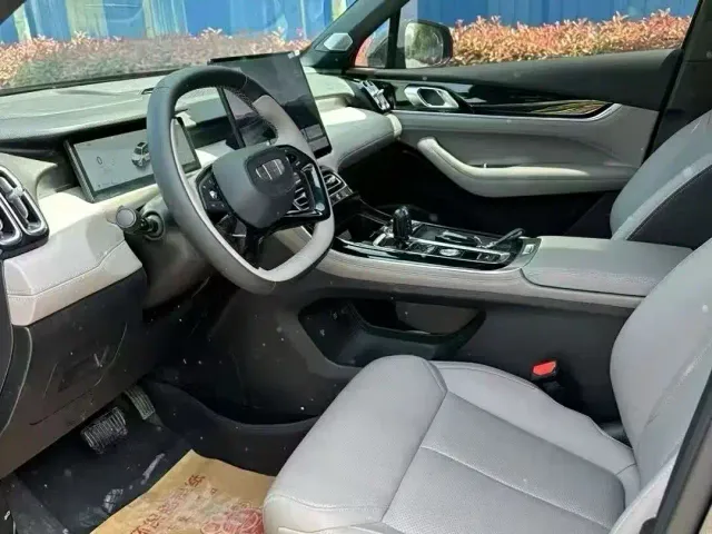 Geely Boyue L — Фото автомобиля 6