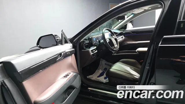 Hyundai Grandeur Grandeur (GN7) 2.5 Бензин 2WD — Фото автомобиля 7