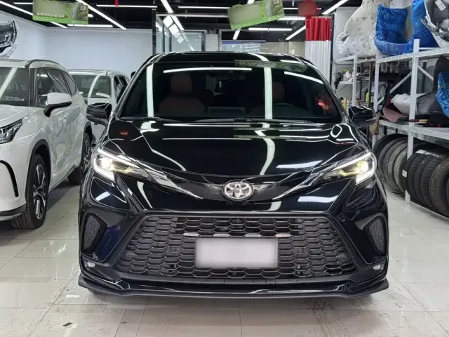 Toyota Granvia — Фото автомобиля 17