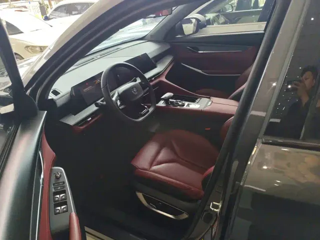 Changan CS75 Plus — Фото автомобиля 10