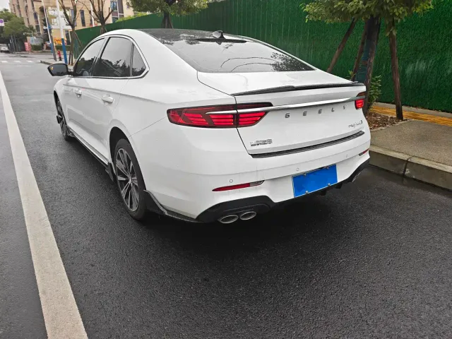 Geely Xingrui — Фото автомобиля 11