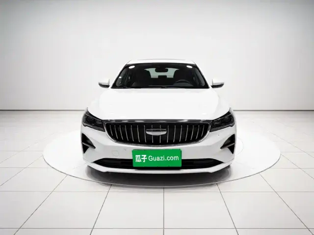 Geely Emgrand — Фото автомобиля 2