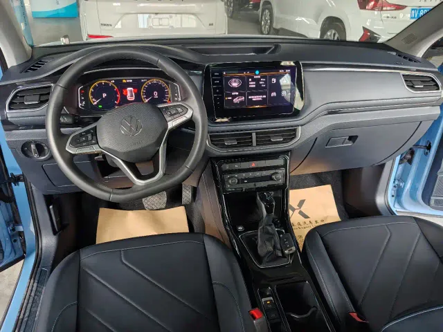 Volkswagen Tharu — Фото автомобиля 10