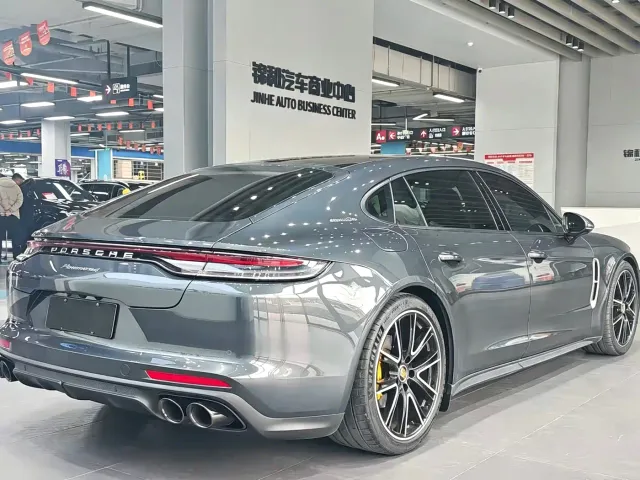 Porsche Panamera — Фото автомобиля 15