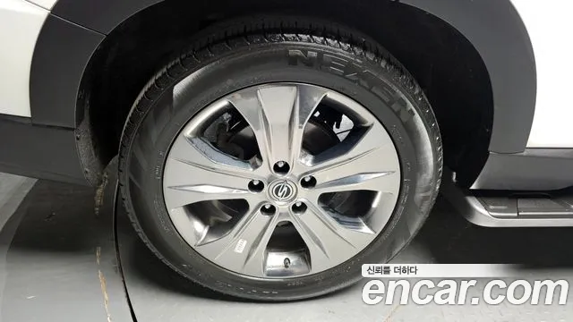 KG_Mobility_Ssangyong Rexton All Rexton Дизель 2.2 4WD — Фото автомобиля 5