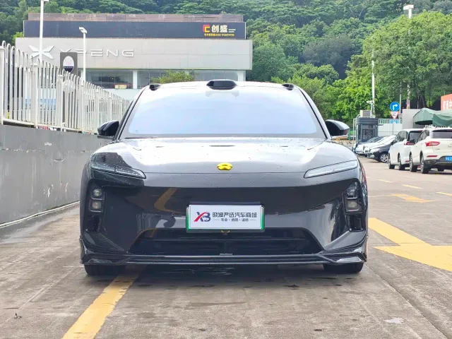 Nio ET5 Touring — Фото автомобиля 2