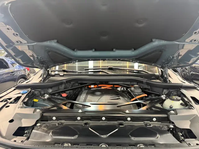 BMW XM — Фото автомобиля 16