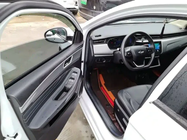Chery Arrizo e — Фото автомобиля 15