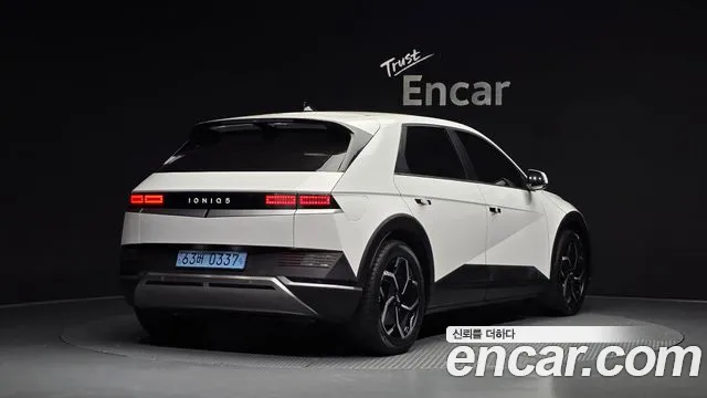 Hyundai Ioniq 5 — Фото автомобиля 2
