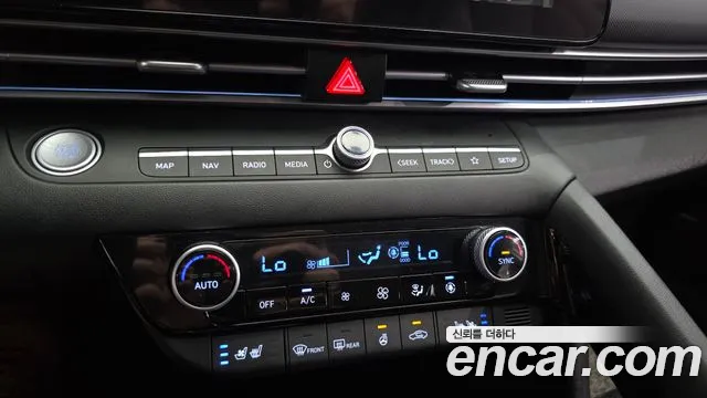 Hyundai AVANTE Новый Avante (CN7) — Фото автомобиля 30