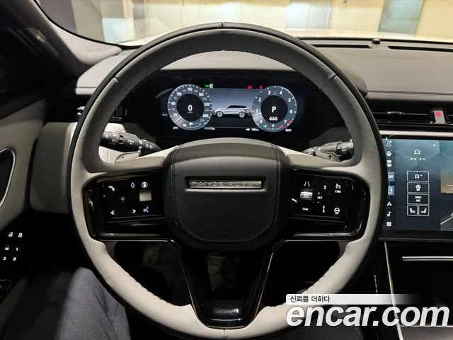 Land Rover Range Rover Velar Range Rover Velar 2.0 P250 Dynamic SE — Фото автомобиля 14