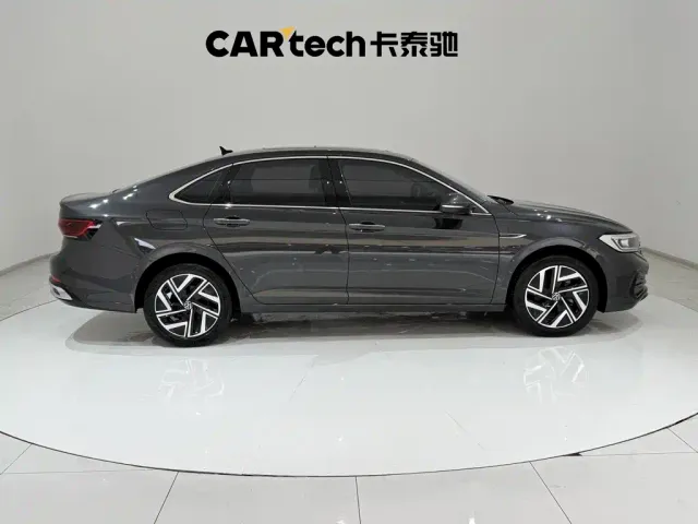 Volkswagen Sagitar — Фото автомобиля 4
