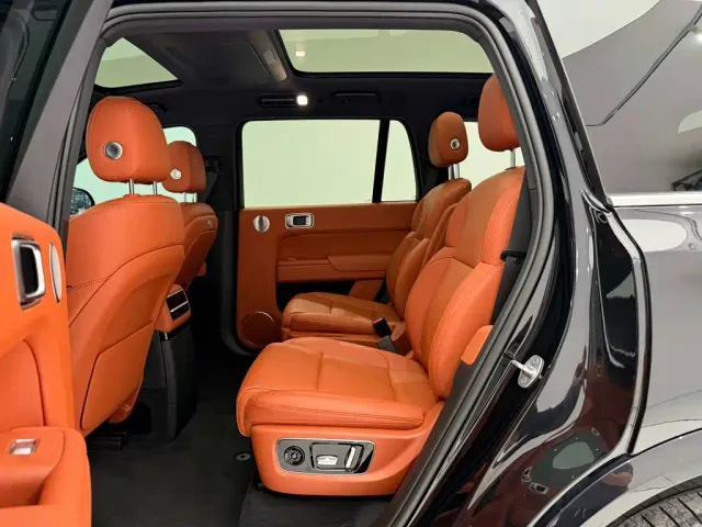 Li Auto Li Xiang L9 2022 Max — Фото автомобиля 19