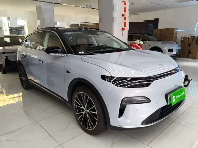 Leapmotor C11 — Фото автомобиля 3