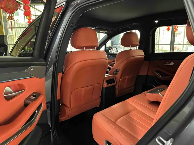 BYD Tang L — Фото автомобиля 7