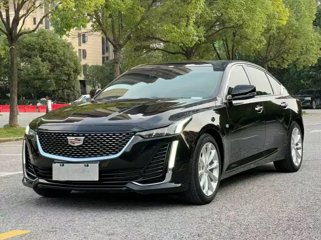 Фотография автомобиля — Cadillac CT5