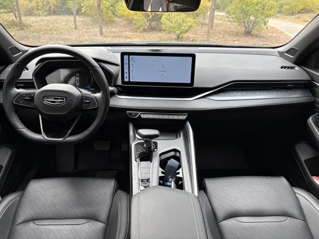 Geely Xingrui — Фото автомобиля 5