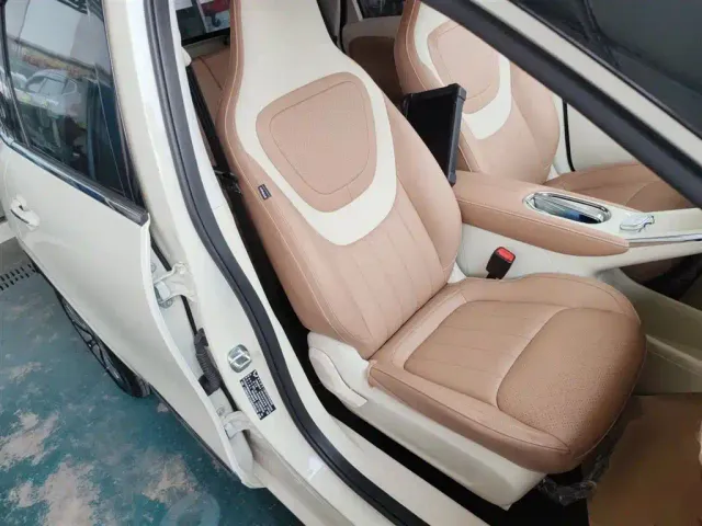 Wuling Bingo — Фото автомобиля 24