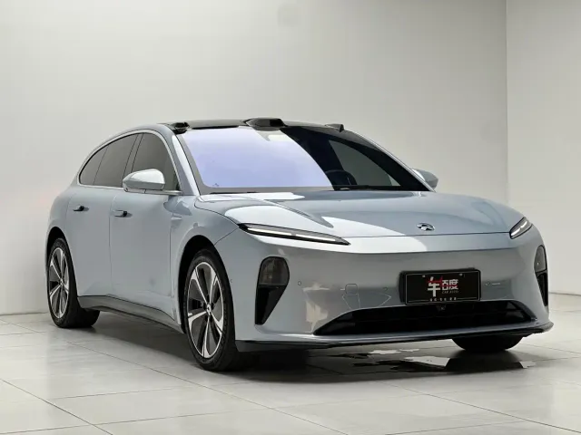 Nio ET5 Touring — Фото автомобиля 3