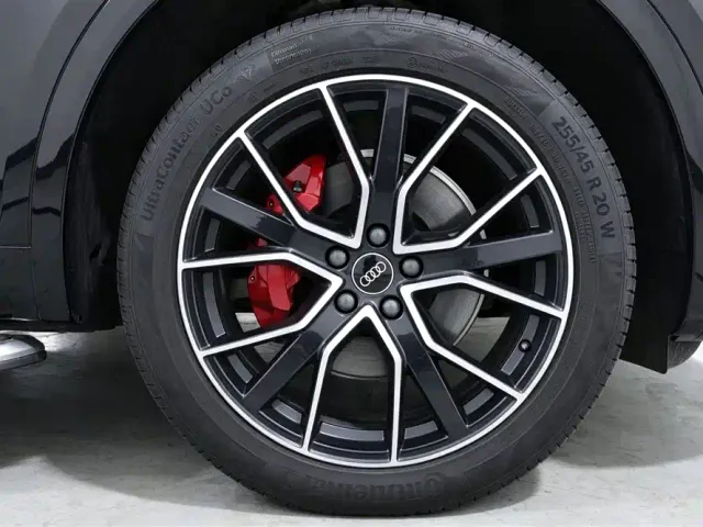 Audi Q5L — Фото автомобиля 23