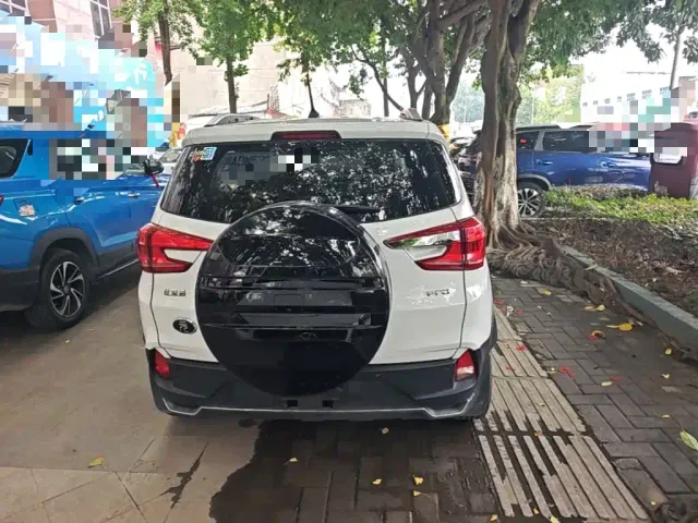 BYD Yuan Pro — Фото автомобиля 5
