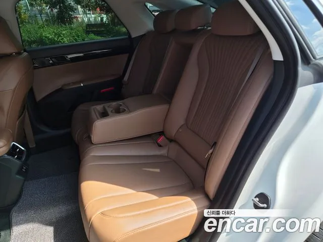 Hyundai Grandeur GN7 — Фото автомобиля 17