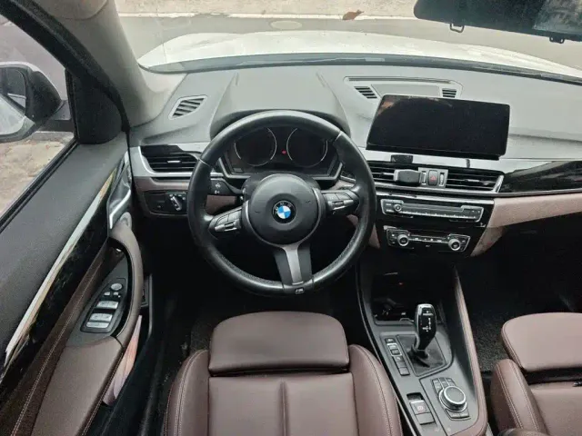 BMW X1 — Фото автомобиля 2