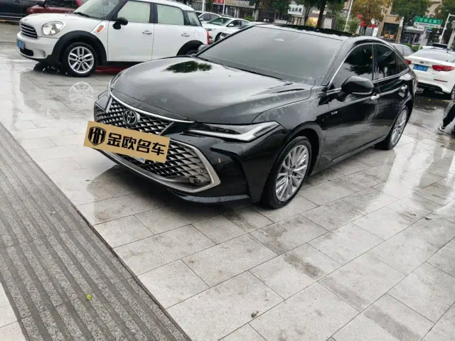 Фотография автомобиля — Toyota Avalon