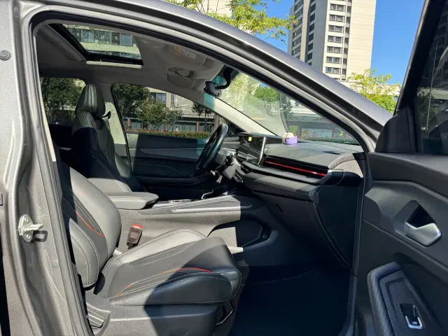 Geely Binrui — Фото автомобиля 7