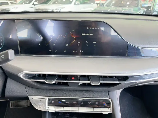 Changan Eado — Фото автомобиля 20