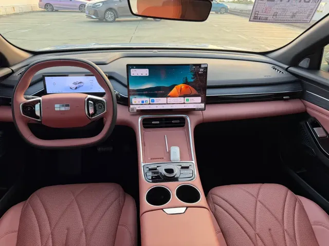 Geely Galaxy L6 — Фото автомобиля 9