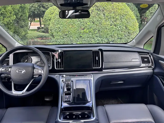 GAC Trumpchi M8 — Фото автомобиля 14