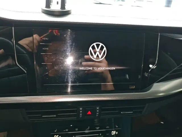 Volkswagen Passat — Фото автомобиля 12