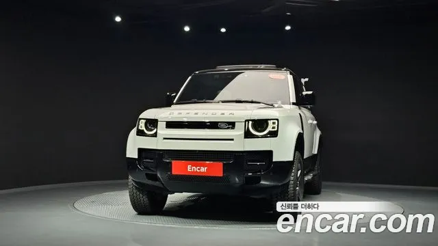 Land Rover Defender — Фото автомобиля 3
