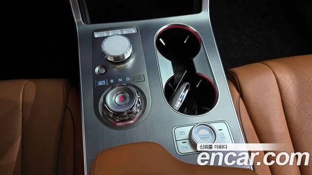 Genesis GV80 — Фото автомобиля 12