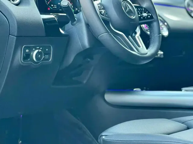 Mercedes-Benz EQA — Фото автомобиля 14