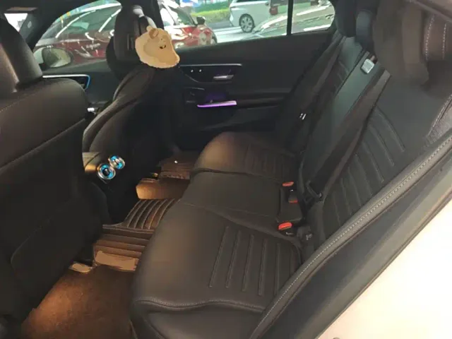 Mercedes-Benz C-Class — Фото автомобиля 16