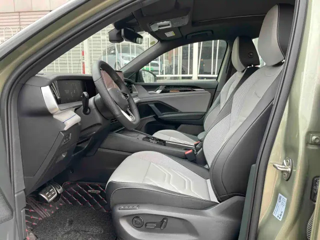 Volkswagen Tayron — Фото автомобиля 6