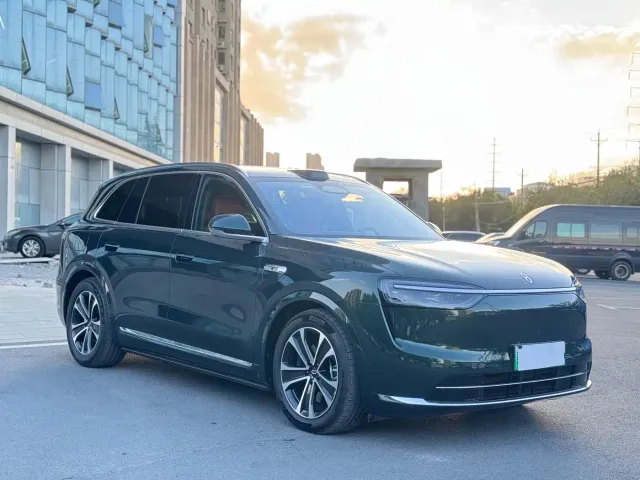 Aito M7 — Фото автомобиля 3