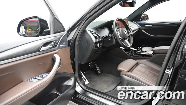 BMW X4 xDrive20i M Sport — Фото автомобиля 11