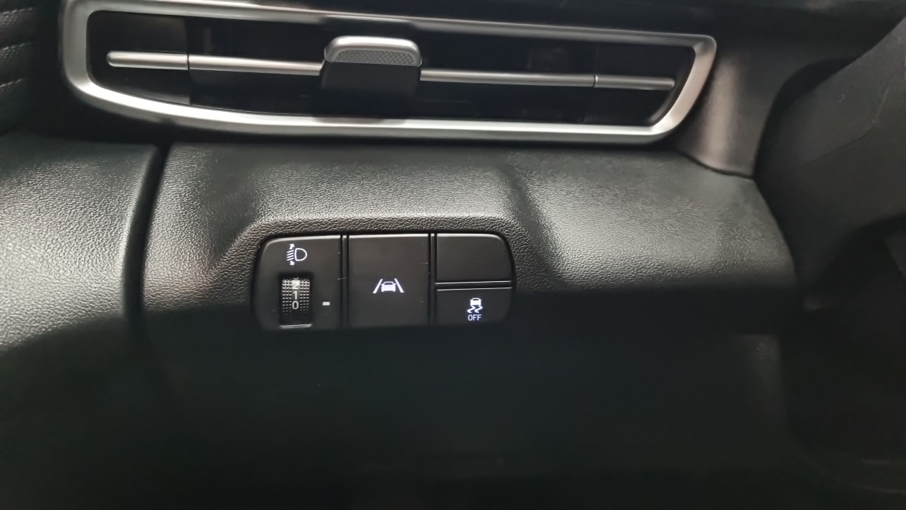 Hyundai Avante — Фото автомобиля 13